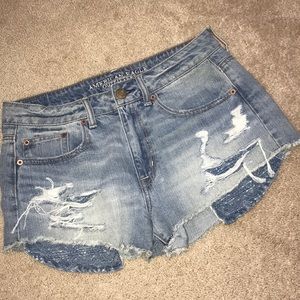 NEVER WORN- American Eagle hi-rise festival short